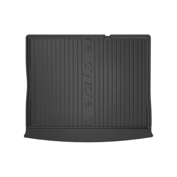 DryZone trunk mat fitted to Opel Combo D 2011-2018