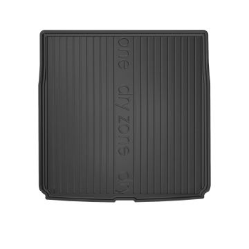 DryZone trunk mat fitted to Opel Astra K 2015-2022